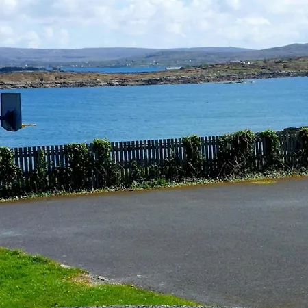 Inishnee Haven 度假居 *